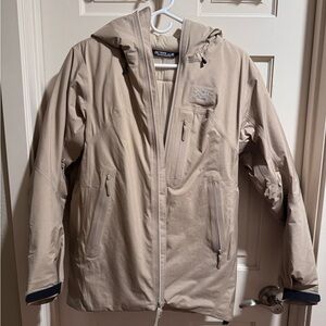 Arc'teryx women's beta insulated Jacket